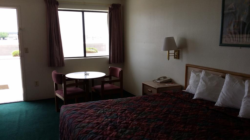 Greentree Inn Of Holbrook, Az 客房 照片